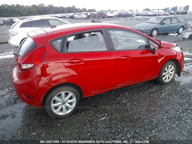 3FADP4EJ2DM113723 - 2013 FORD FIESTA SE RED photo 4