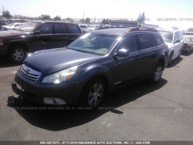 4S4BRBFC9B3382716 - 2011 SUBARU OUTBACK 2.5I PREMIUM GRAY photo 2