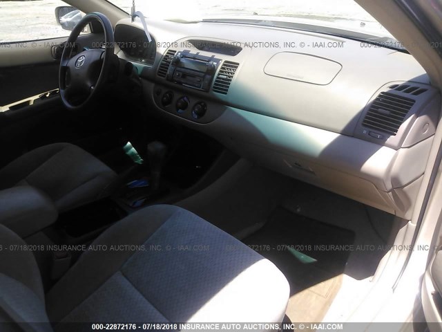 4T1BE32K14U305947 - 2004 TOYOTA CAMRY LE/XLE/SE Qəhvəyi foto 5