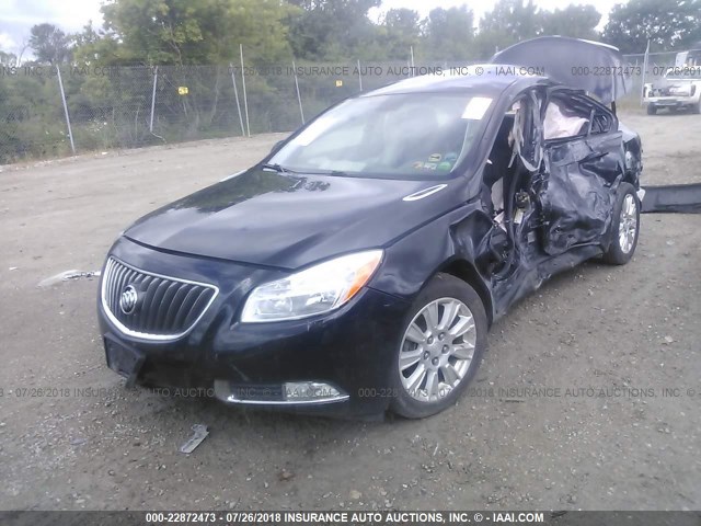 2G4GR5ER0C9206420 - 2012 BUICK REGAL BLACK photo 2