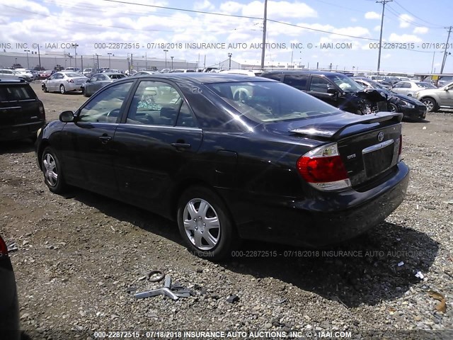 JTDBE32K653027283 - 2005 TOYOTA CAMRY LE/XLE/SE Qara foto 3
