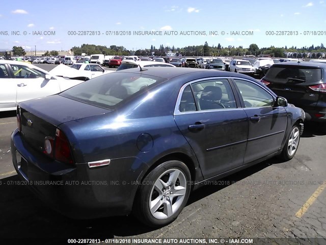 1G1ZG57B09F138244 - 2009 CHEVROLET MALIBU LS ლურჯი ფოტო 4