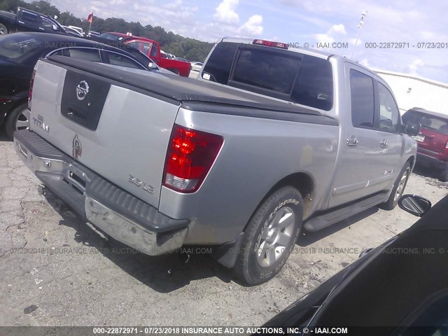 1N6BA07A86N549149 - 2006 NISSAN TITAN XE/SE/LE SILVER photo 4