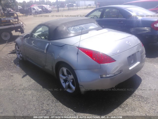 JN1AZ36AX6M451436 - 2006 NISSAN 350Z ROADSTER SILVER photo 3