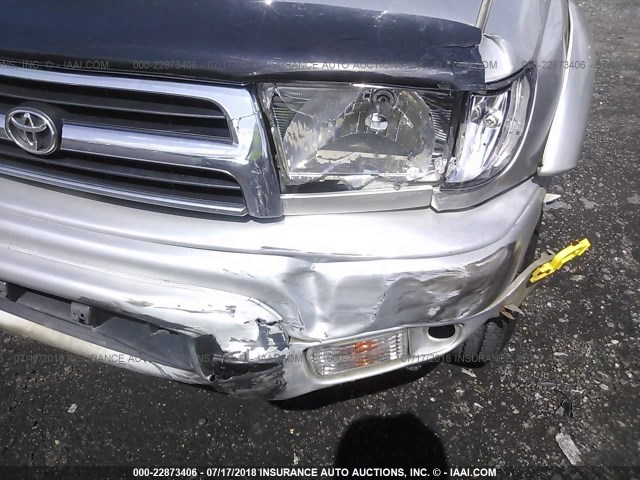 JT3HN87R1Y9032684 - 2000 TOYOTA 4RUNNER LIMITED SILVER photo 6