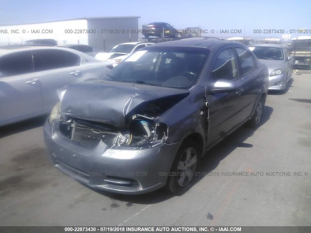 KL1TD56668B271341 - 2008 CHEVROLET AVEO LS SILVER photo 2