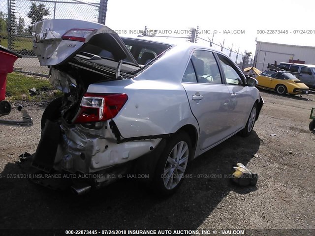 4T4BF1FK8CR234911 - 2012 TOYOTA CAMRY SE/LE/XLE SILVER photo 4