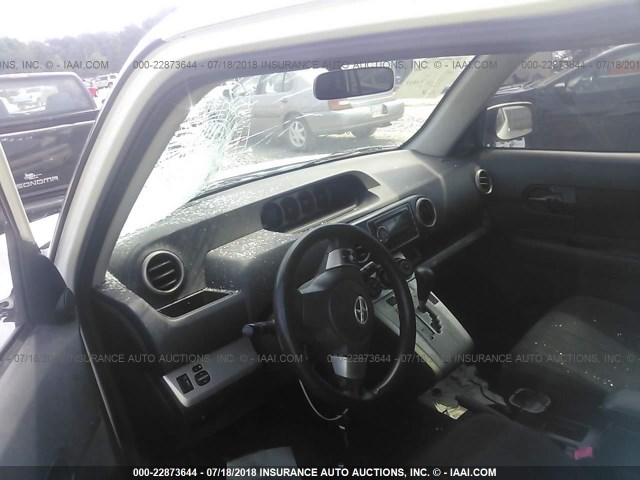 JTLKE50E191087910 - 2009 TOYOTA SCION XB Weiß Foto 5