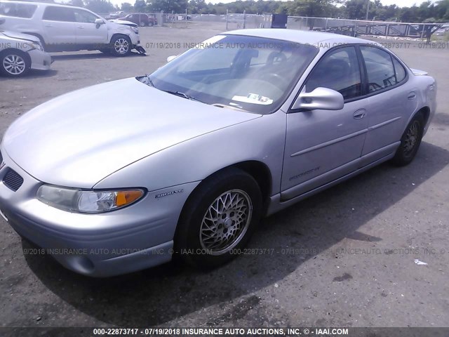 1G2WP52K6WF319222 - 1998 PONTIAC GRAND PRIX GT GRAY photo 2