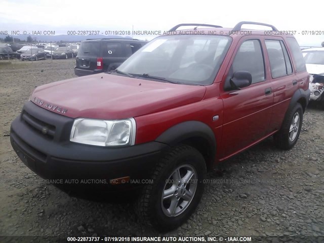 SALNM22222A361627 - 2002 LAND ROVER FREELANDER S RED photo 2