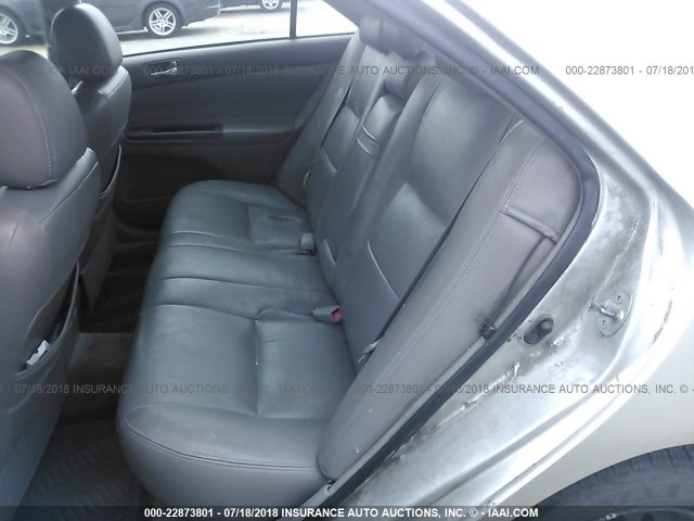 4T1BE32K25U050999 - 2005 TOYOTA CAMRY LE/XLE/SE SILVER photo 8