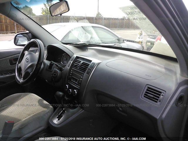 KM8JN72D25U152985 - 2005 HYUNDAI TUCSON GLS/LX BLACK photo 5