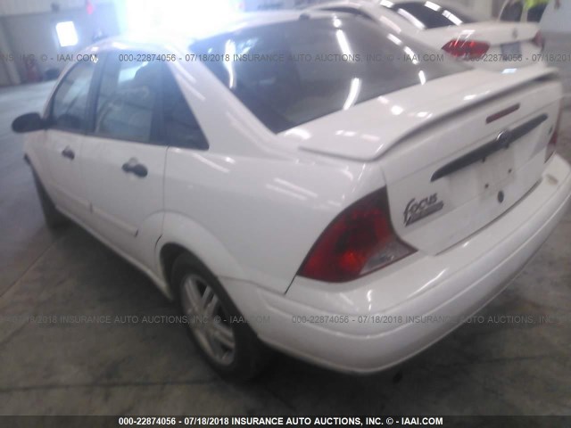 1FAFP34361W350894 - 2001 FORD FOCUS SE/SE SPORT WHITE photo 3