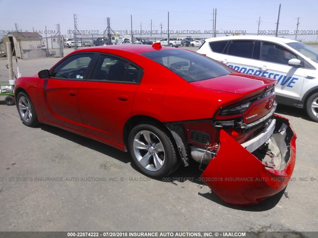 2C3CDXHG8HH524181 - 2017 DODGE CHARGER SXT RED photo 3