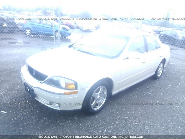 1LNHM87A71Y605183 - 2001 LINCOLN LS 白色 照片 2