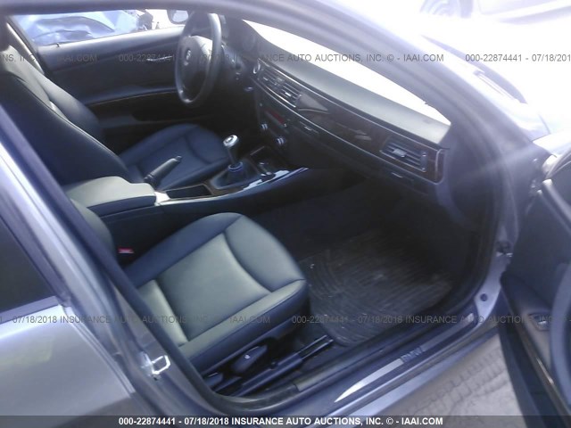 WBAPK53529A514935 - 2009 BMW 328 XI SULEV GRAY photo 5