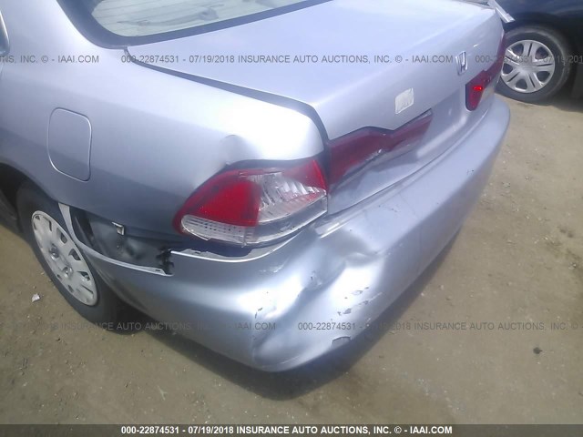 1HGCF86621A114407 - 2001 HONDA ACCORD VALUE SILVER photo 6