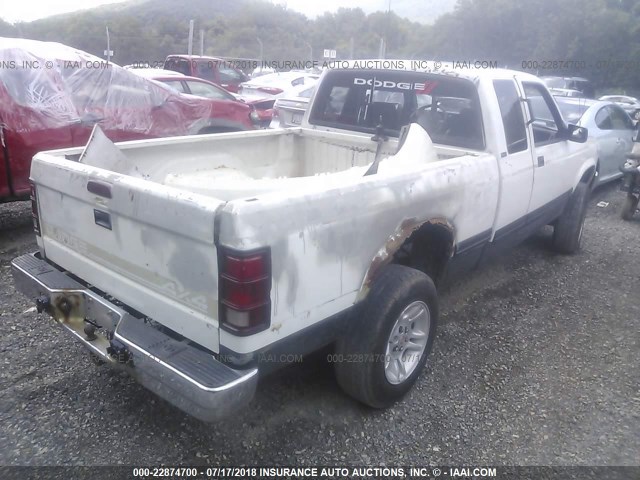 1B7GG23Y8SS220338 - 1995 DODGE DAKOTA WHITE photo 4