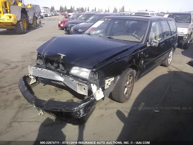 YV1LW55A2X2558371 - 1999 VOLVO V70 BLACK photo 2