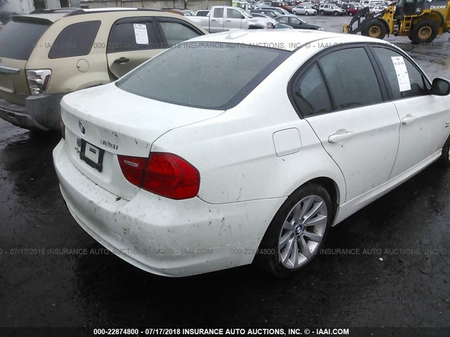 WBAPK5G59BNN28940 - 2011 BMW 328 XI SULEV WHITE photo 4