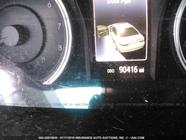 4T1BF1FK5GU537614 - 2016 TOYOTA CAMRY LE/XLE/SE/XSE GRAY photo 7