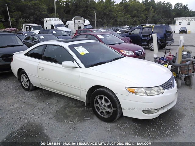 2T1CE22P72C012689 - 2002 TOYOTA CAMRY SOLARA SE WHITE photo 1