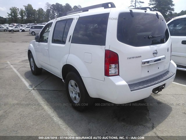 5N1AR18U88C614579 - 2008 NISSAN PATHFINDER S/LE/SE WHITE photo 3