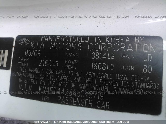 KNAFT4A25A5078719 - 2010 KIA FORTE LX WHITE photo 9