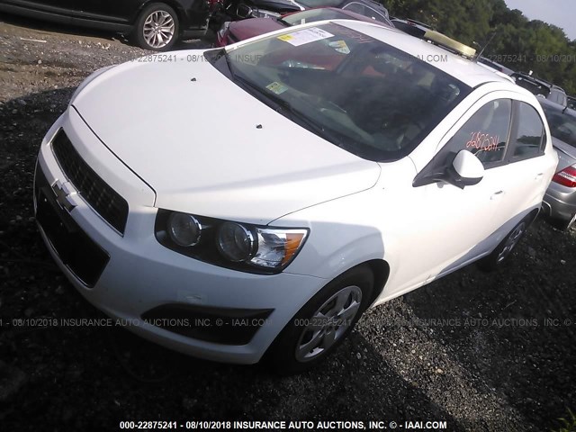 1G1JA5SH9E4205634 - 2014 CHEVROLET SONIC LS WHITE photo 2