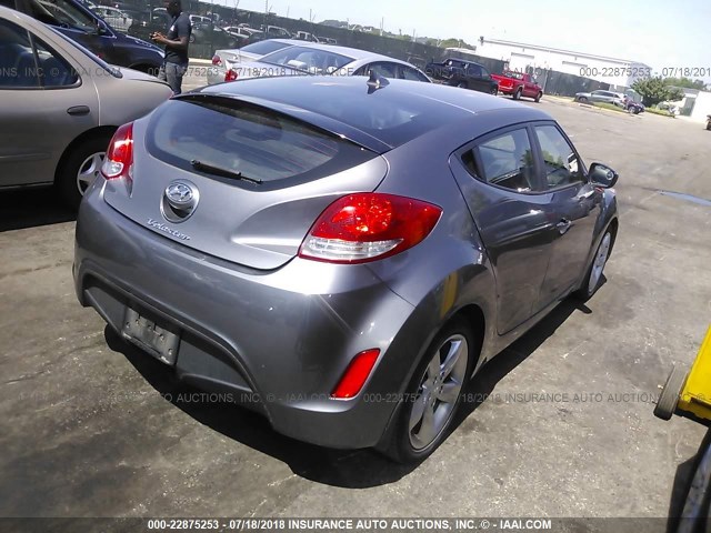 KMHTC6AD7CU080429 - 2012 HYUNDAI VELOSTER GRAY photo 4