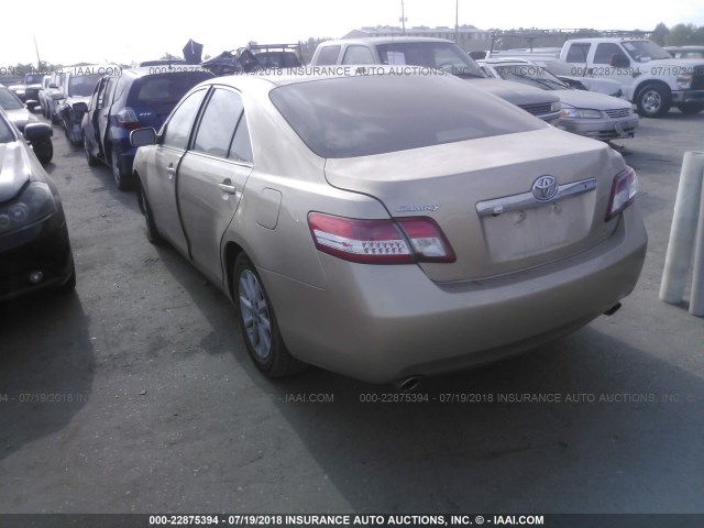 4T1BK3EK7AU605704 - 2010 TOYOTA CAMRY SE/LE/XLE GOLD photo 4