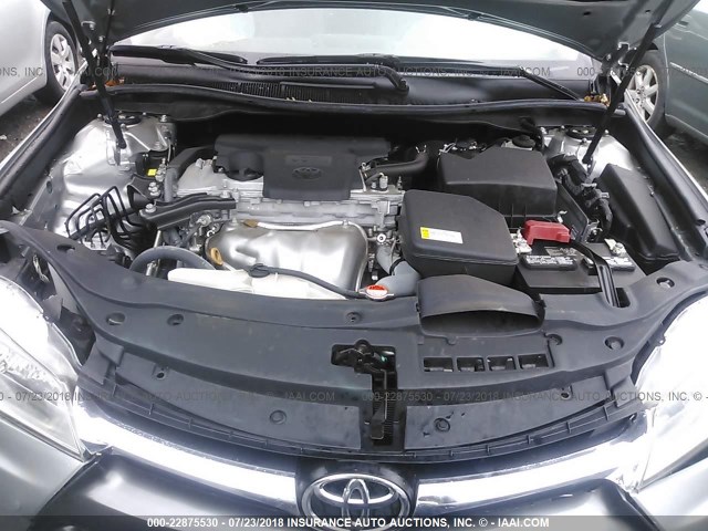 4T4BF1FK4GR562767 - 2016 TOYOTA CAMRY LE/XLE/SE/XSE 灰色 照片 10