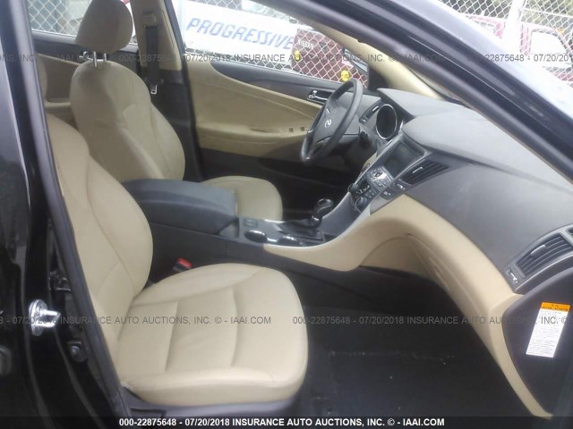 KMHEC4A46DA051326 - 2013 HYUNDAI SONATA HYBRID BLACK photo 5
