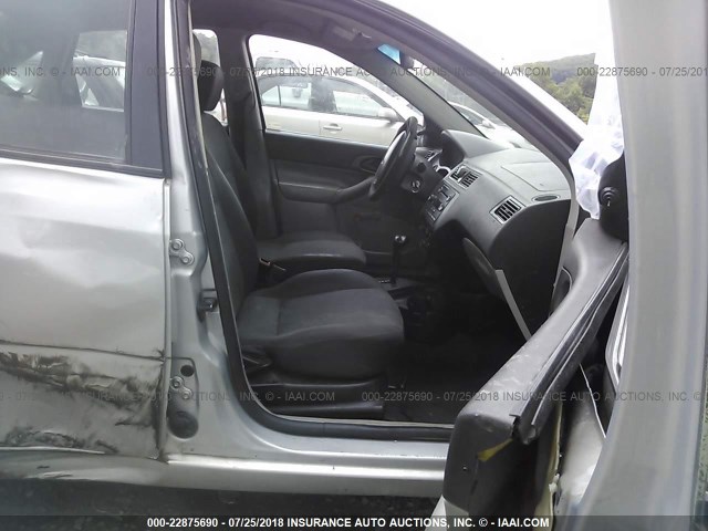 1FAFP34N67W230216 - 2007 FORD FOCUS ZX4/S/SE/SES 银色 照片 5