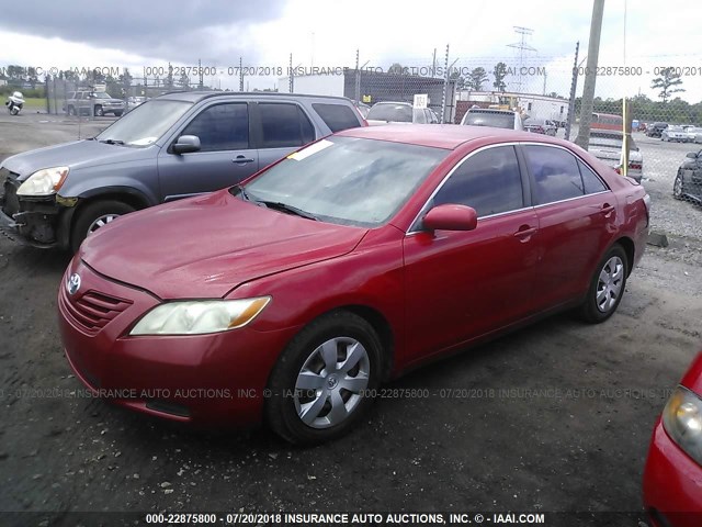 4T1BE46K57U127898 - 2007 TOYOTA CAMRY NEW GENERAT CE/LE/XLE/SE MAROON photo 2