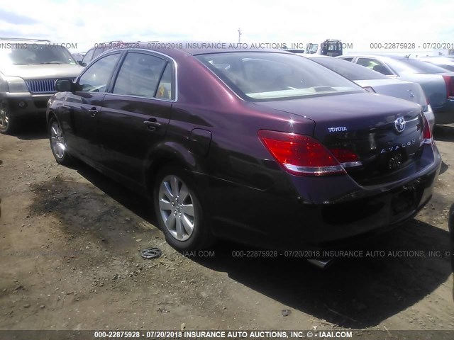 4T1BK36B56U130933 - 2006 TOYOTA AVALON XL/XLS/TOURING/LIMITED MAROON photo 3