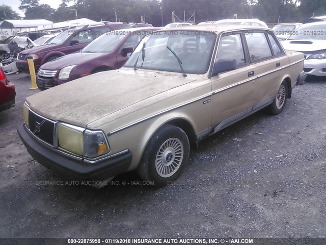 YV1AX8847J1286988 - 1988 VOLVO 244 DL/GL GOLD photo 2