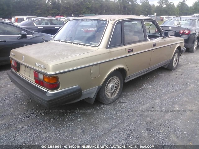 YV1AX8847J1286988 - 1988 VOLVO 244 DL/GL GOLD photo 4