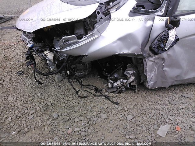 JHMGK5H75GX023829 - 2016 HONDA FIT EX/EXL SILVER photo 6