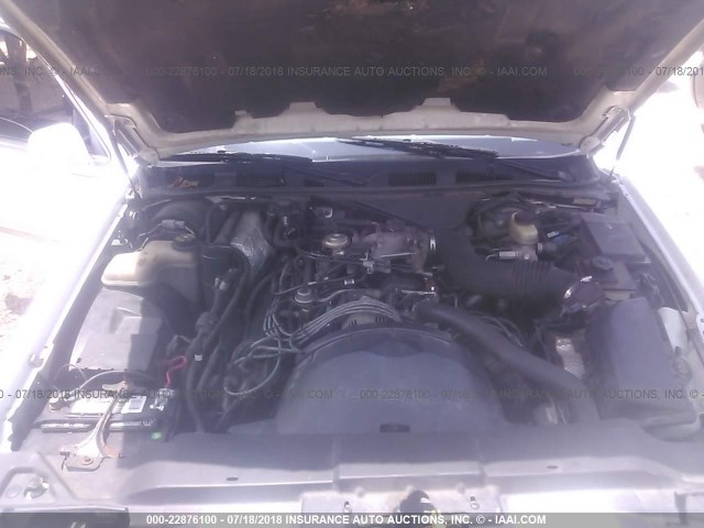 1LNLM81W8VY736370 - 1997 LINCOLN TOWN CAR EXECUTIVE Белый фото 10