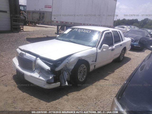 1LNLM81W8VY736370 - 1997 LINCOLN TOWN CAR EXECUTIVE Белый фото 2