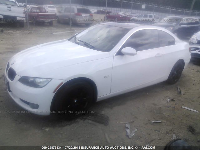 WBAWC33538PD08969 - 2008 BMW 328 XI WHITE photo 2