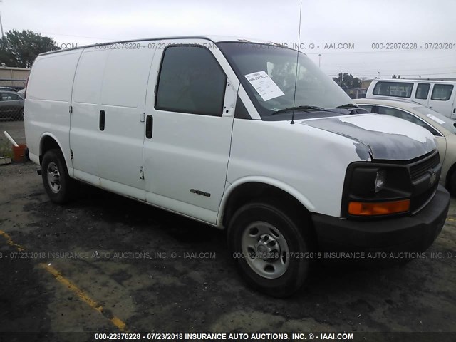 1GCHG35VX61257996 - 2006 CHEVROLET EXPRESS G3500  WHITE photo 1