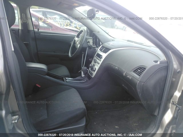 1G1ZC5E03CF301666 - 2012 CHEVROLET MALIBU 1LT Pewter photo 5