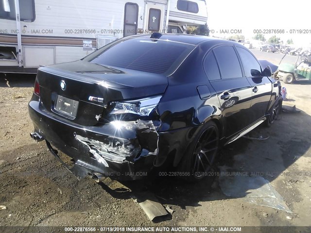 WBSNB93516B583924 - 2006 BMW M5 BLACK photo 4