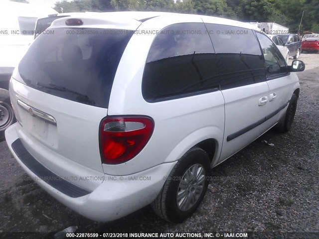 1A4GP45R66B550254 - 2006 CHRYSLER TOWN & COUNTRY  WHITE photo 4