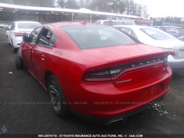 2C3CDXHG0HH589509 - 2017 DODGE CHARGER SXT RED photo 3