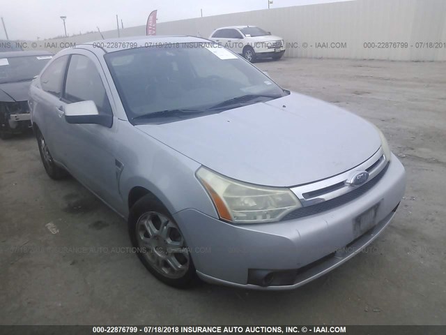 1FAHP33NX8W232532 - 2008 FORD FOCUS SE/SEL/SES SILVER photo 1