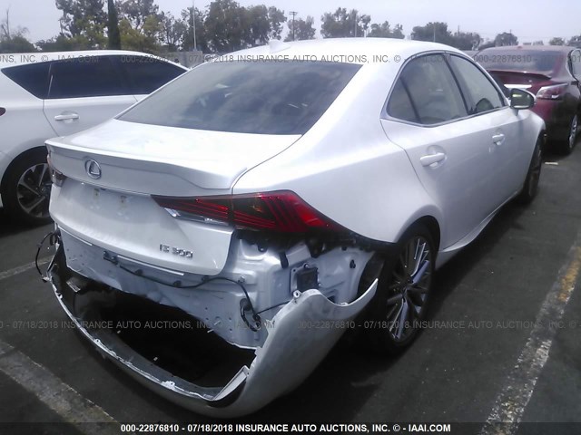 JTHBA1D22J5072344 - 2018 LEXUS IS 300 WHITE photo 4