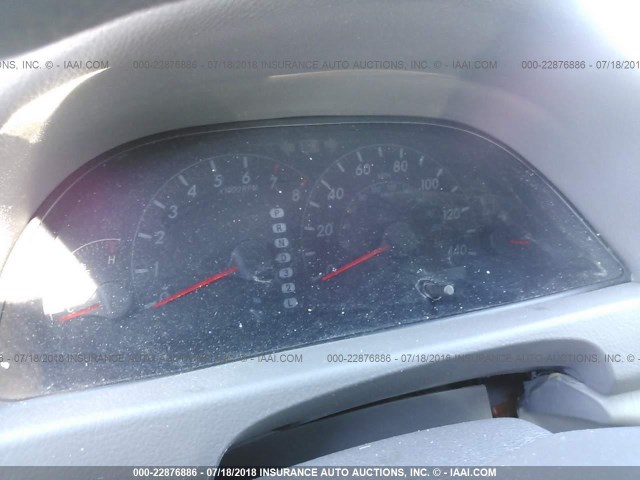 4T1BE32K45U074673 - 2005 TOYOTA CAMRY LE/XLE/SE ვერცხლისფერი ფოტო 7